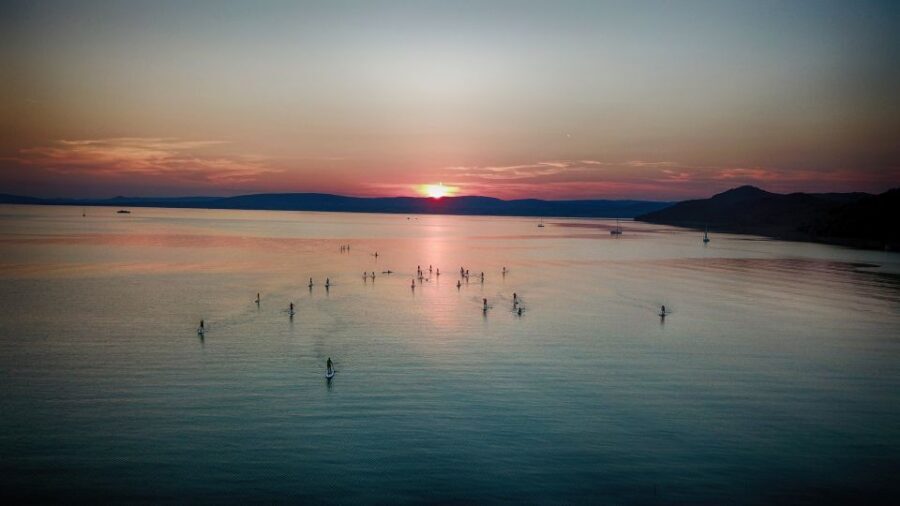Lake Balaton: Sunset SUP Tour along the Tihany National Park - Board Fit, Life Jackets, and Staying Comfortable