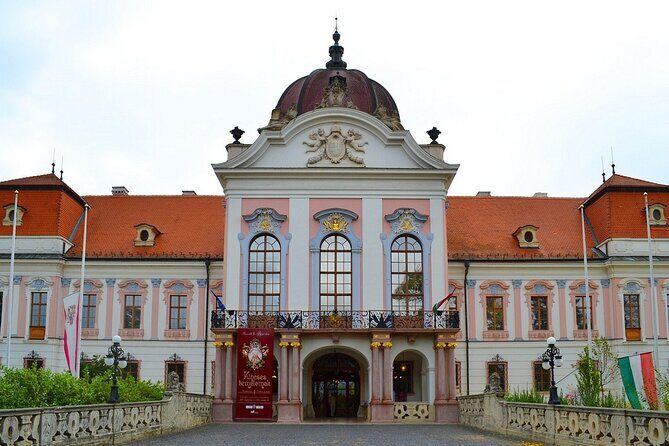 Legacy of Sissi Royal Palace of Godollo Tour with Cake and Coffee - Gödöllő Palace: why this royal stop feels different