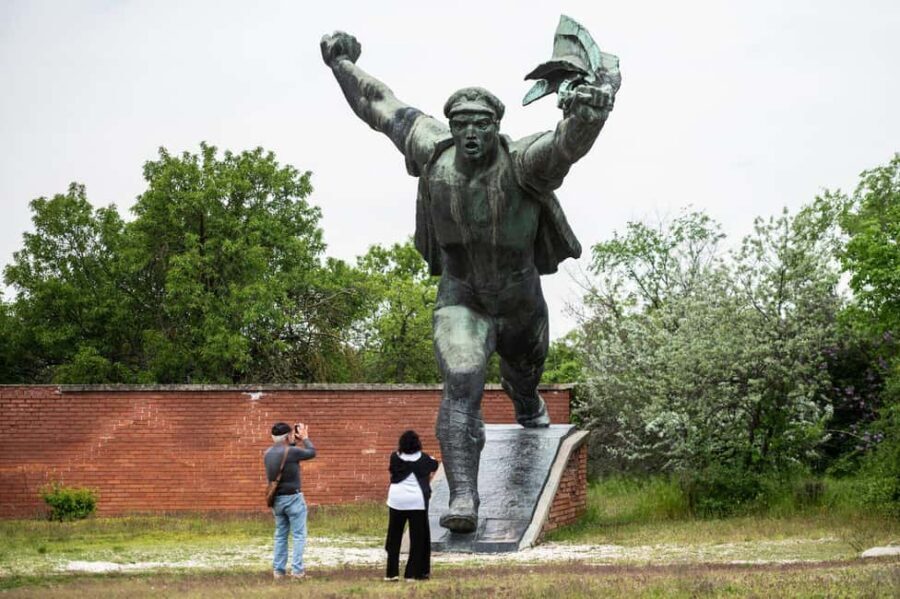 Life Behind the Iron Curtain, the communist Budapest private - Price and Value: Is $294 a Good Deal for This Kind of Tour?