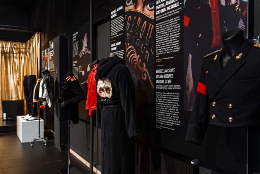 Michael Jackson HIStory Exhibition Entry Ticket - Walking the rooms: memorabilia, life-size statues, and music-video energy