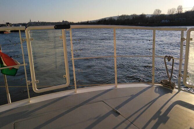 One hour Hen or Stag private party boat Budapest with unlimited beer and wine - Price and Value: Paying for a Charter, Not a Ticket