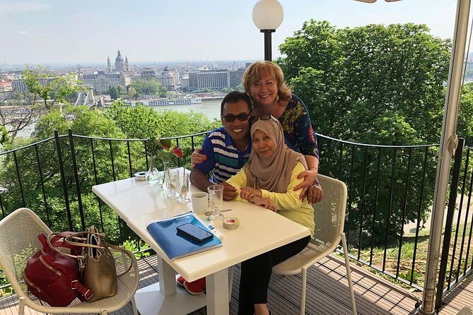 Private 4 Hours Budapest city tour and 3 hours Széchenyi thermal spa relax - Guide Impact: Why Names Like Nora, Susan, and Szofia Stick