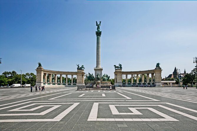 Private Budapest Bike Tour with Cafe Stop - City Park Highlights: Széchenyi Baths Vibe and Vajdahunyad Castle