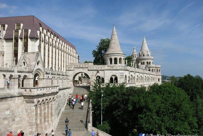 Private City Tour in Budapest 6 hours - Stop 1: Heroes’ Square and setting the tone in 30 minutes