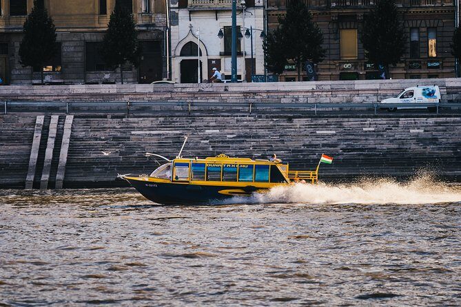Private Danube Sightseeing Cruise in Budapest - Small-group reality: max 10 people and why it matters