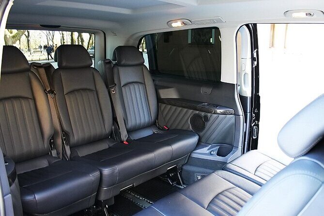 Private Departure Budapest to Budapest Airport BUD by Car or Van - Price and value: where the $40.85 per person makes sense