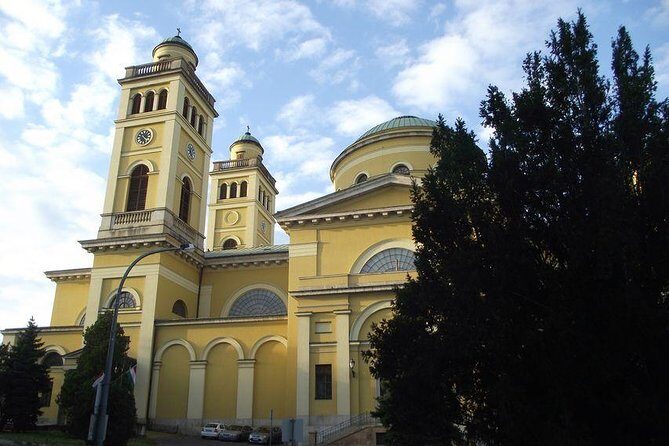 Private Full Day Tour to Eger - History, Culture and Wine - Egerszalók Thermal Terraces: Salt Hill Meets Bath-Ready Water
