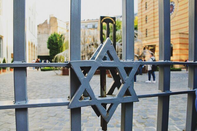 Private Jewish Heritage Tour of Budapest with Local Expert - The Best Part: A Guide Who Makes It Clear (Not Just Scheduled)