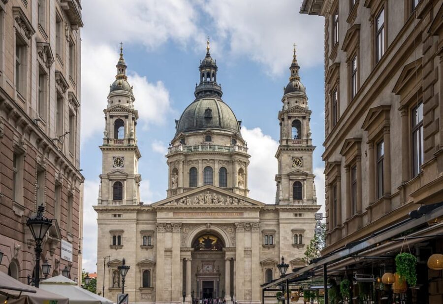 Private tour: Budapest>Szentendre>Visegrád>Esztergom & back - Who this tour suits best