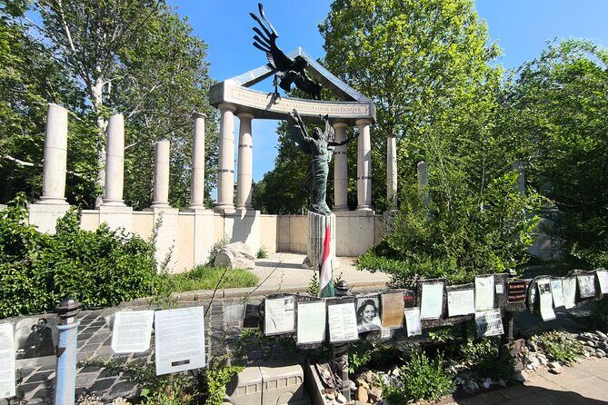Private Tour of Communist Era Budapest - A route that turns symbols into street-level understanding