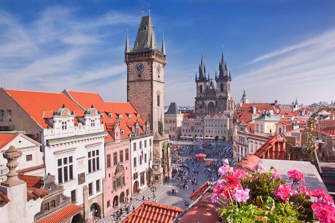 Private Transfer from Budapest to Prague with 2 hours for sightseeing - Budapest to Prague, with a real sightseeing break