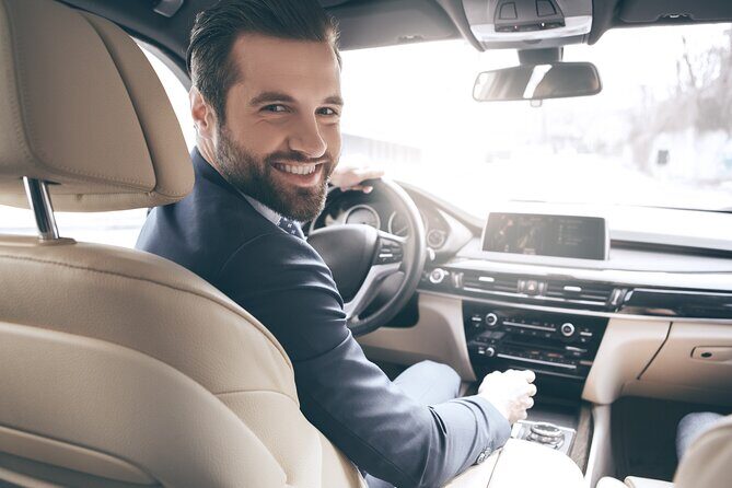 Private Transfer from Budapest to Vienna with 2h of Sightseeing, Local Driver - Timing That Works for Real Itineraries (4 to 5 Hours Total)