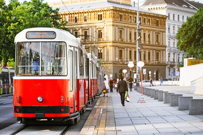 Private Transfer from Budapest to Vienna with 2h of Sightseeing, Local Driver - Should You Book This Budapest to Vienna Transfer?