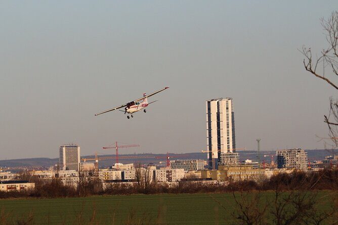 Sightseeing flight over Budapest - Private Flight Feel for Couples and Special Moments