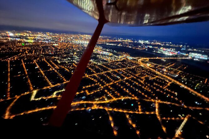 Sightseeing flight over Budapest - Danube River Views: Famous Architecture in One Clear Frame
