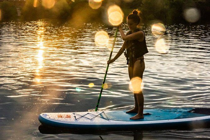 SUP Budapest: Sunset tour - Beginner-friendly lesson: stability, safety gear, and real expectations