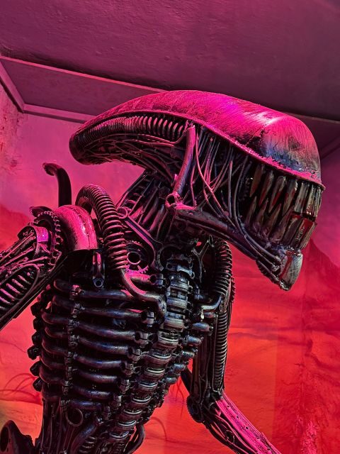 Trash Art Museum: Hungary's First Scrap Metal Exhibition - Who should book this scrap metal stop